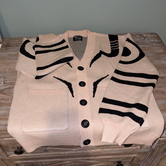 Steady Hands Sweaters - Steady Hands Beige King Of Curses Cardigan